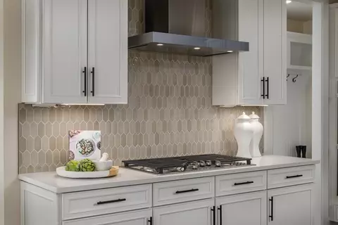Kitchen - 9360 Bitterroot Ter, Frederick, MD 21701 photo 3 of 6