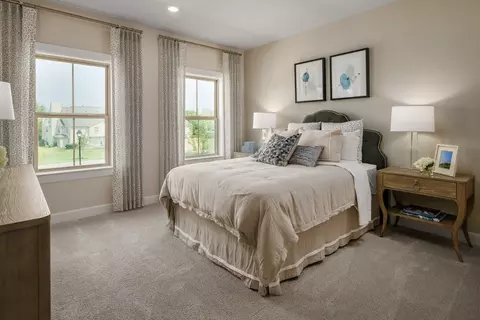 Bedroom - 9360 Bitterroot Ter, Frederick, MD 21701 photo 2 of 6