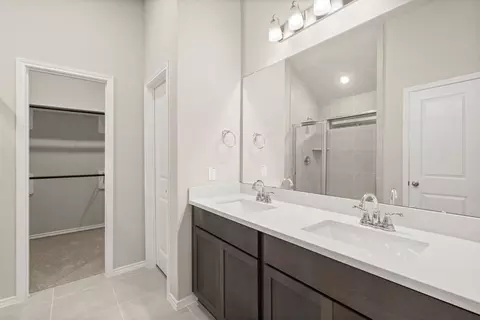 Entry Way - 3009 Hickory Haven Ln, Conroe, TX 77385 photo 2 of 5