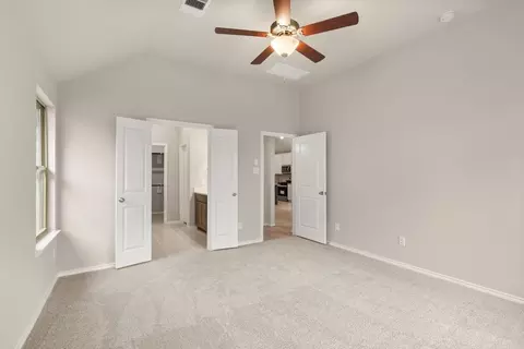 Bedroom - 3009 Hickory Haven Ln, Conroe, TX 77385 photo 2 of 7