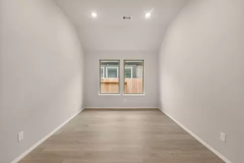 Living - 3009 Hickory Haven Ln, Conroe, TX 77385 photo 1 of 9