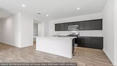 Kitchen - 7235 Rolling Valley Ln, Conroe, TX 77304 photo 2 of 3