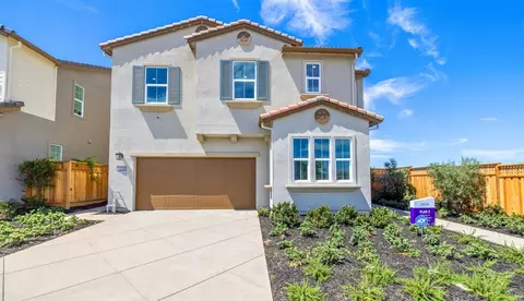 1280 N Robiolo Ln, Mountain House, CA 95391
