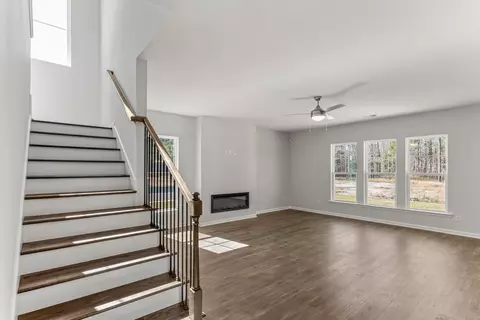 Living - 1 Lanier Ct, Pooler, GA 31322 photo 2 of 8