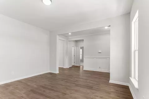 Living - 1 Lanier Ct, Pooler, GA 31322 photo 1 of 8