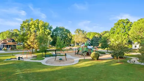 View/Area - 24950 W 127th St, Plainfield, IL 60585 photo 4 of 4