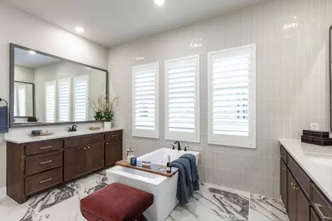 Bath - Ventana - Ft Worth, Fort Worth, TX 76216 photo 1 of 3