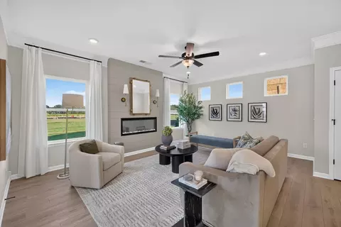 Living - 700 Euharlee Rd SW, Cartersville, GA 30120 photo 1 of 3