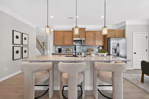 Kitchen - 700 Euharlee Rd SW, Cartersville, GA 30120 photo 2 of 4