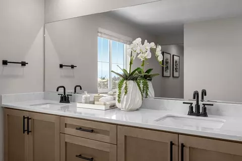 Bath - 28218 Delphinus Dr, Menifee, CA 92586 photo 1 of 1