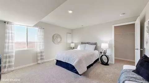 Bedroom - 16318 Willit St, Bennington, NE 68007 photo 4 of 12