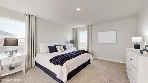 Bedroom - 16318 Willit St, Bennington, NE 68007 photo 1 of 12