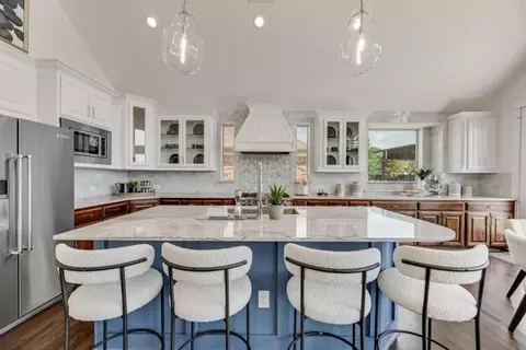 Kitchen - 757 Clear Bluff Pl, Lavon, TX 75166 photo 1 of 3