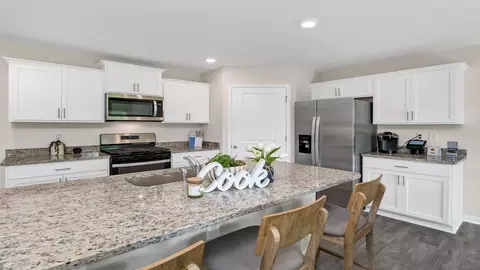 Kitchen - 26 Horatio Ln, Lugoff, SC 29078 photo 4 of 7