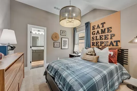 Bedroom - 208 Condor Ct, Heath, TX 75126 photo 4 of 5