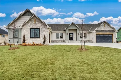4790 Ridgeport, Wichita, KS 67205