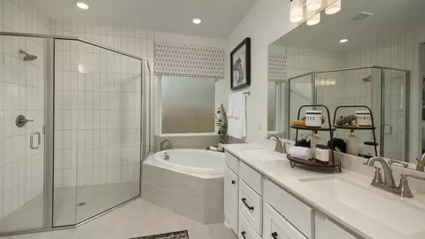 Bath - 178 Pinyon Pine Dr, Bastrop, TX 78602 photo 1 of 13