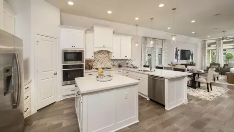 Kitchen - 178 Pinyon Pine Dr, Bastrop, TX 78602 photo 7 of 12