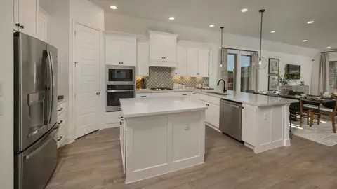 Kitchen - 178 Pinyon Pine Dr, Bastrop, TX 78602 photo 3 of 12