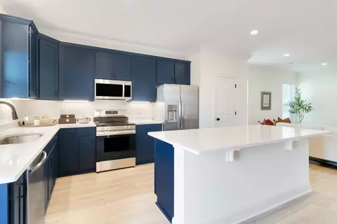 Kitchen - 100 Payton Woods Ln, Scott, LA 70583 photo 2 of 4