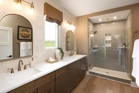Bath - 6539 Creststone Ct, Plainfield, IN 46168 photo 1 of 2