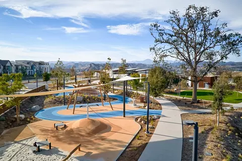 View/Area - 27372 Harrier Ct, Valencia, CA 91381 photo 1 of 7