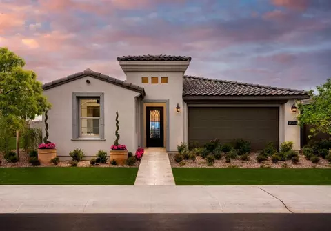 17698 Wildwood St, Surprise, AZ 85388