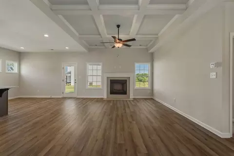 Living - 102 Beaver Creek Way, Lagrange, GA 30241 photo 1 of 4