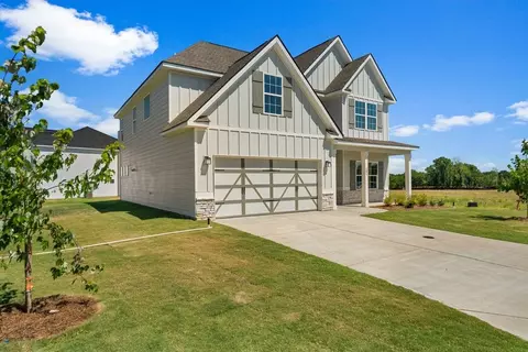 Exterior - 102 Beaver Creek Way, Lagrange, GA 30241 photo 3 of 16