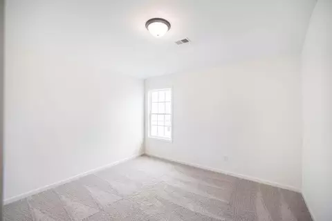 Bedroom - 102 Beaver Creek Way, Lagrange, GA 30241 photo 5 of 6
