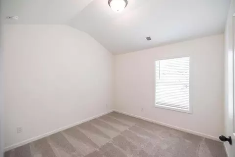 Bedroom - 102 Beaver Creek Way, Lagrange, GA 30241 photo 4 of 6