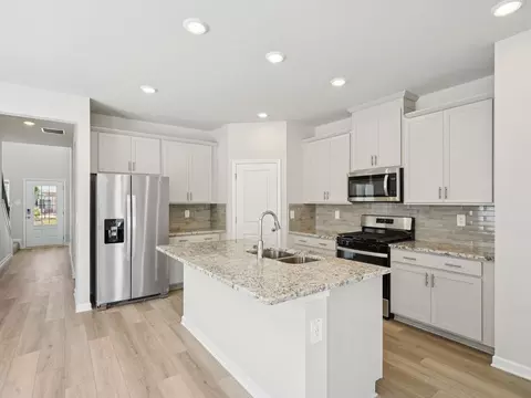 2135 Avalon Rdg, Conyers, GA 30013