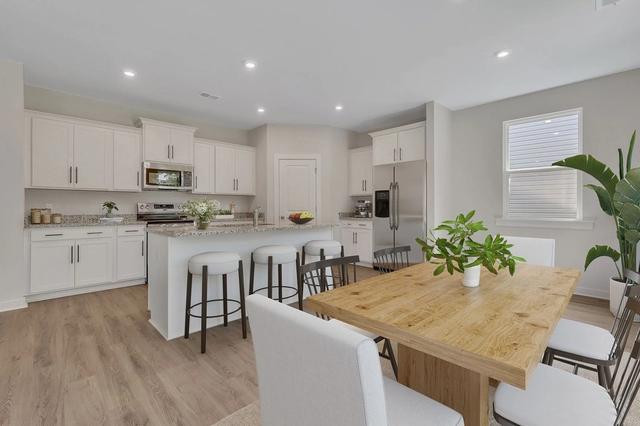 106 River Knoll Dr, Easley, SC 29640