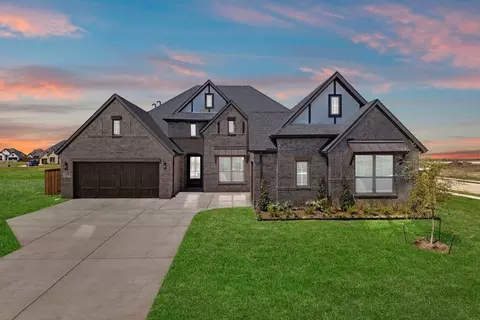 257 Wheatgrass Rd, Waxahachie, TX 75165