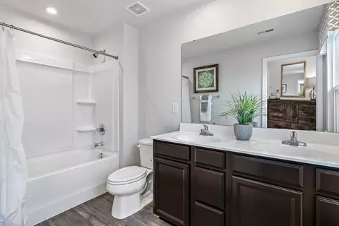 Bath - 5631 Julia Kate Dr, Morrow, OH 45152 photo 2 of 4