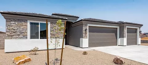 Exterior - Alan Ladd Dr, Kingman, AZ 86409 photo 2 of 4