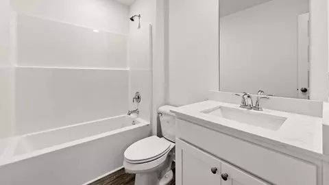 Bath - 76 Dockside Rd, Freeport, FL 32439 photo 3 of 4
