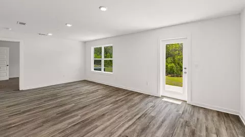 Living - 76 Dockside Rd, Freeport, FL 32439 photo 2 of 4