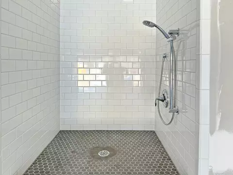 Bath - 446-798 Massengill Pond Rd, Willow Spring, NC 27592 photo 14 of 18