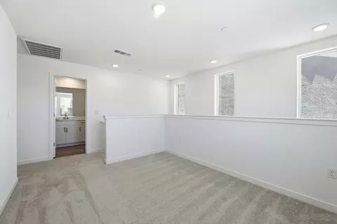 Entry Way - 1272 Leonhardt Loop, Lincoln, CA 95648 photo 1 of 3