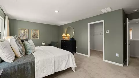 Bedroom - 2966 Daxton Ln, Gainesville, GA 30507 photo 2 of 7