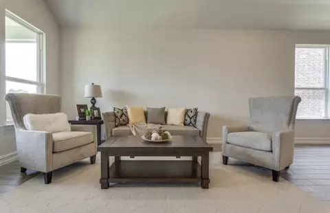 Living - 16418 Cedarveil Ct, Conroe, TX 77302 photo 1 of 1