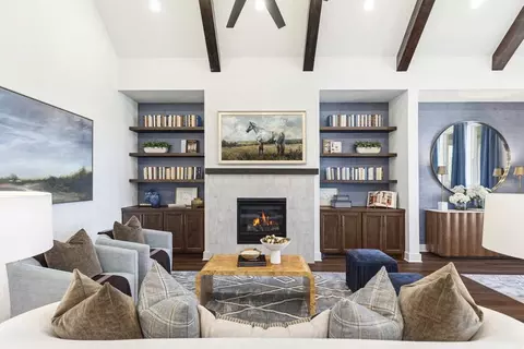 Living - 325 Vale Run, Kyle, TX 78640 photo 1 of 4
