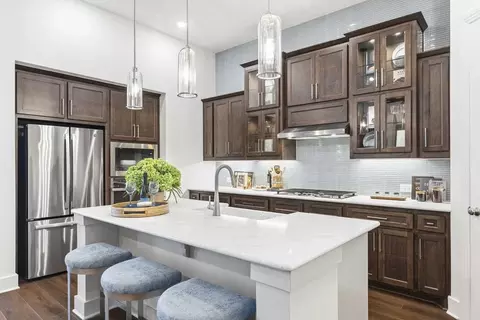 Kitchen - 325 Vale Run, Kyle, TX 78640 photo 1 of 6