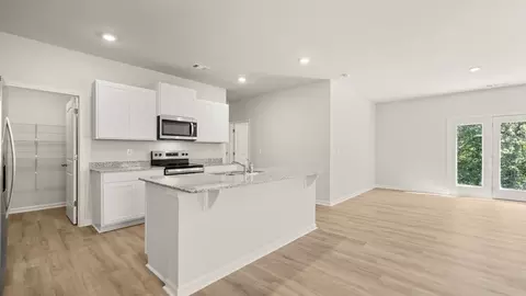 Kitchen - 222 Rolling Meadow Trce, Jasper, GA 30143 photo 1 of 4