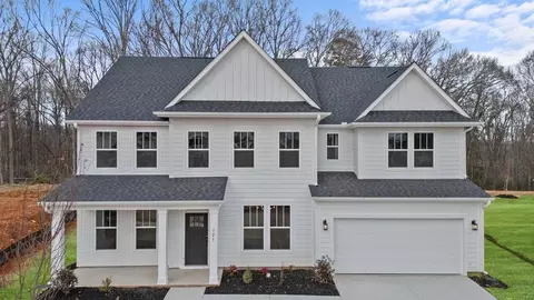 504 Winstone Trl, Woodruff, SC 29388