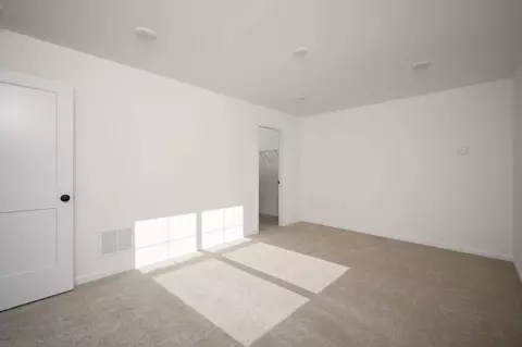 Bedroom - 333 Amber Dr, Lititz, PA 17543 photo 2 of 3