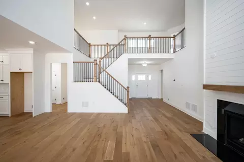Living - 333 Amber Dr, Lititz, PA 17543 photo 2 of 2