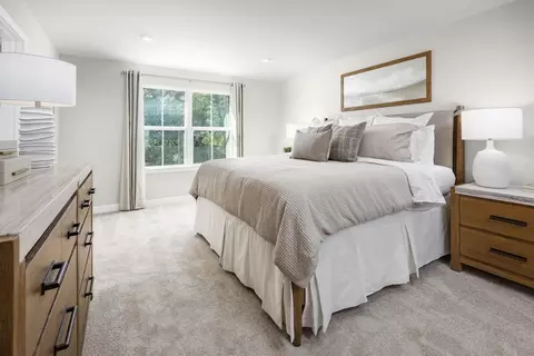 Bedroom - 240 Jango Cir, Greer, SC 29651 photo 2 of 4