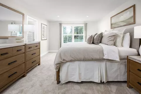 Bedroom - 240 Jango Cir, Greer, SC 29651 photo 3 of 4